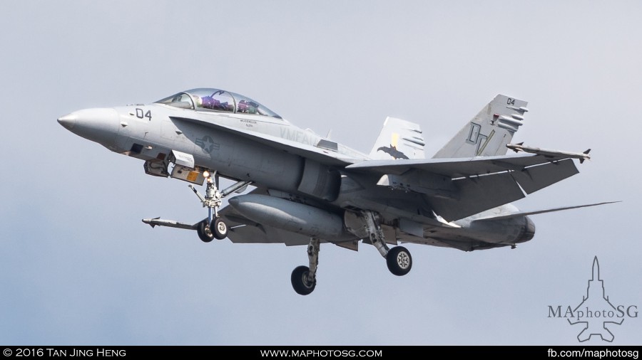 Command Sling 16-2 VMFA242 FA-18