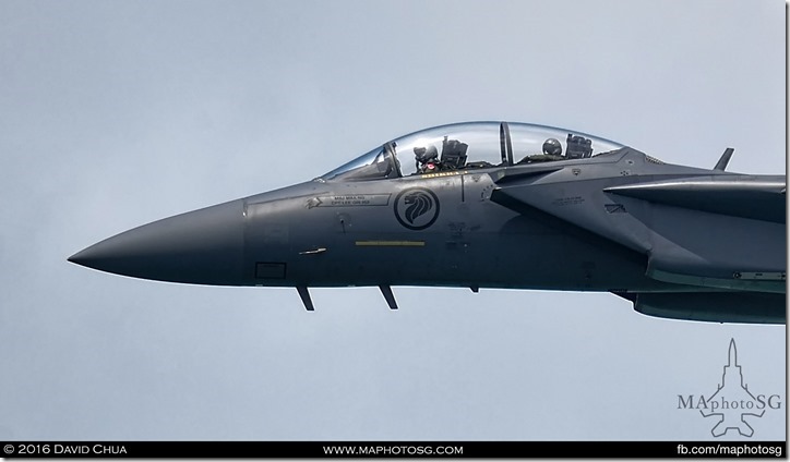 MAJ Max Ng and CPT Lee Qin Rui on the F-15SG