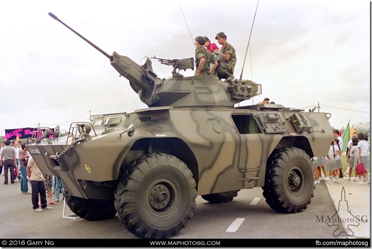 Cadillac Gage V-200 equipped with Oerlikon 20mm and FN MAG 7.62 GPMG turret, SAF Day Show, Sembawang Airbase, June 1988