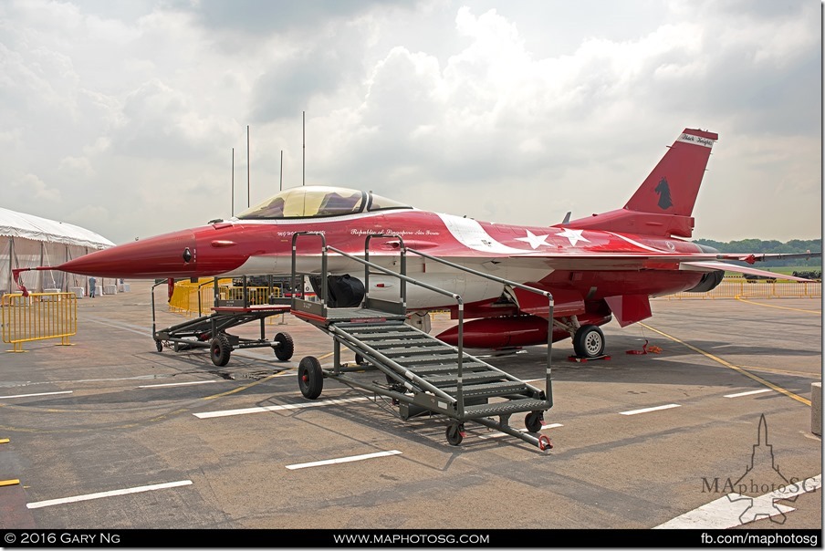 A Black Knight F-16C at the static display