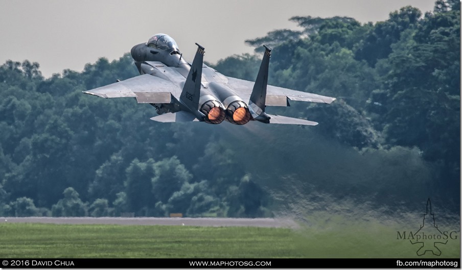 F-15SG Afterburner takoff