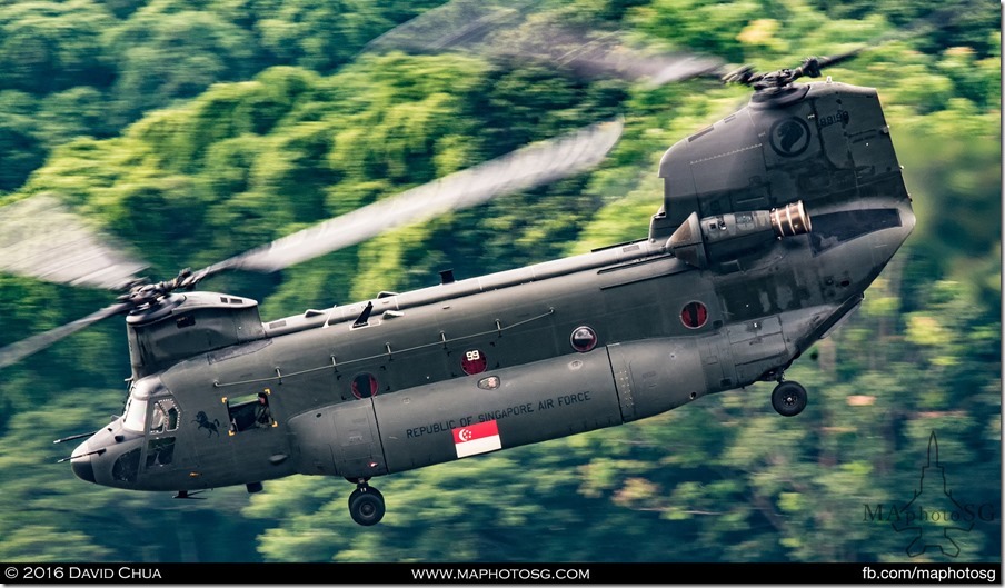 CH-47D Chinook making a flypass