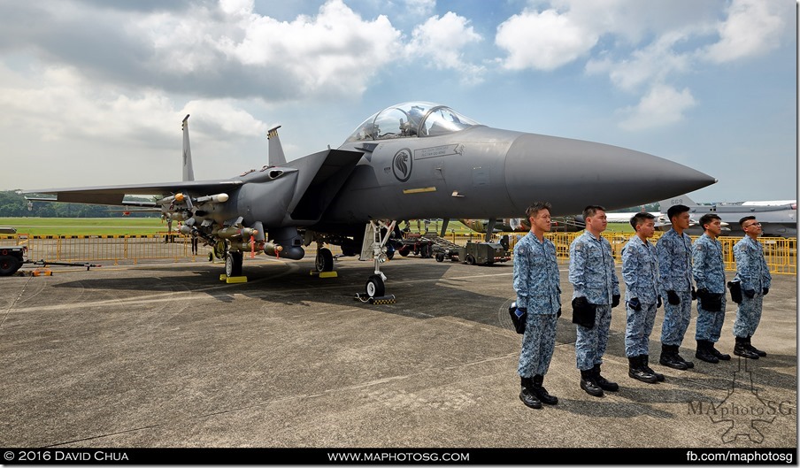 Fully Armed F-15SG and the ground crew