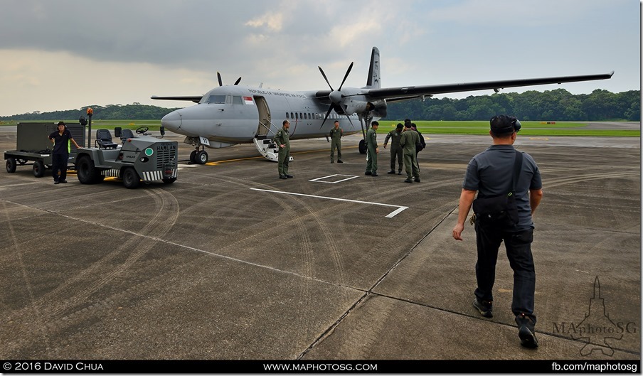 The preview group disembarking after the Fokker 50 Familiarisation Flight