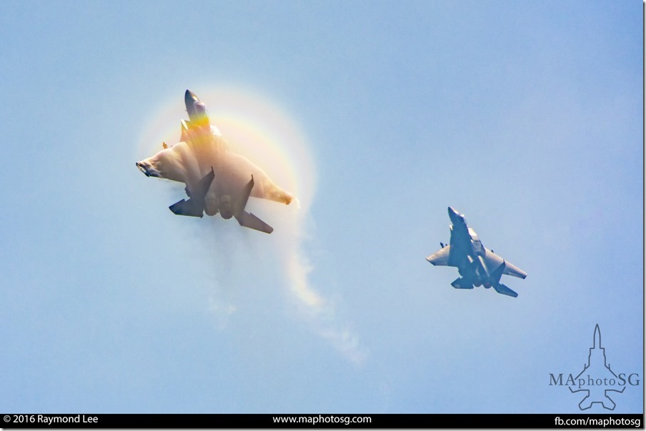 A pair of F-15SG performing the vertical climb during Open House 2016 - blogger preview