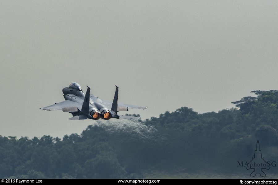 F15SG took off in full afterburner