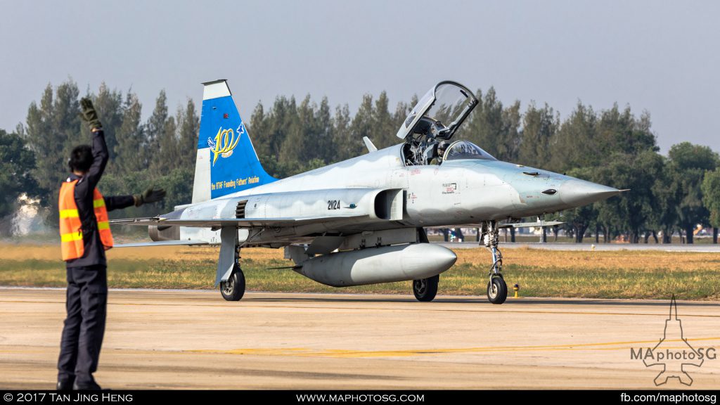 RTAF Children's day 2017/ RTAF F 5E Tiger II / Jing Heng / MAphotoSG.com