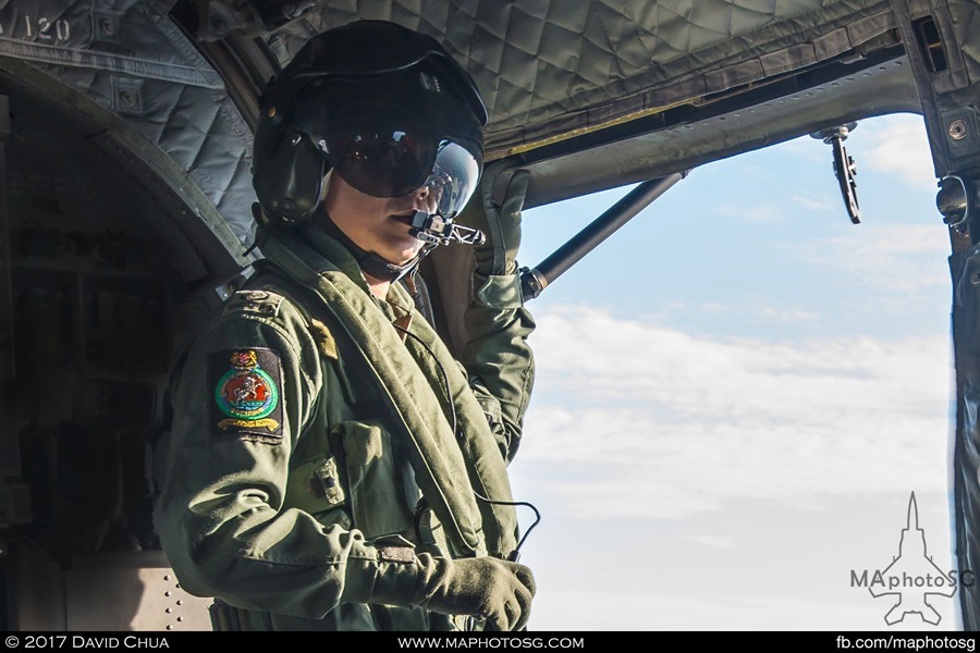 Air Crew Specialist on CH-47D Chinook