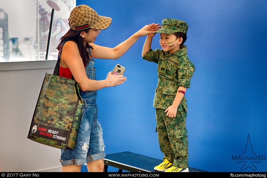 Army Open House 2017 at F1 Pit - Kids Zone