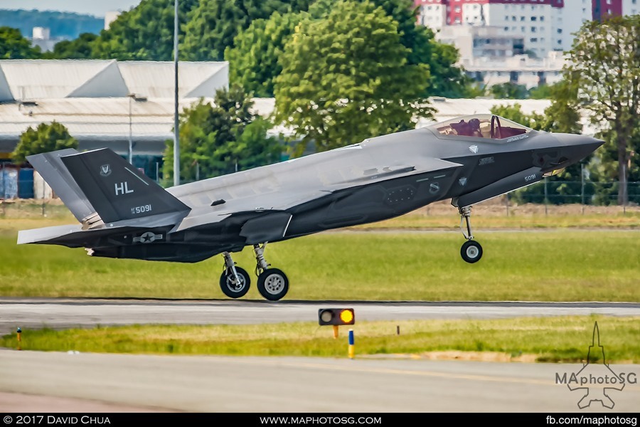 F-35A Lands back at Le Bourget Airport