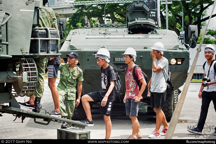 Army Open House 2017 at F1 Pit - Battle Rides