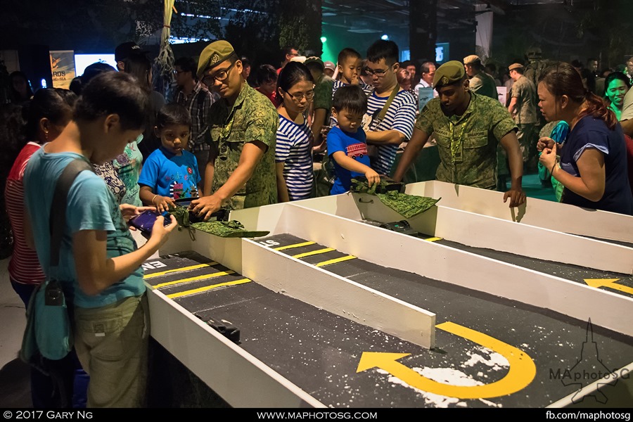 Army Open House 2017 at F1 Pit - Army Formations