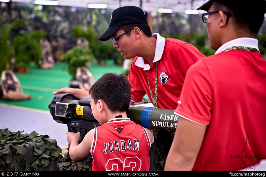 Army Open House 2017 at F1 Pit - Battlefield Zone