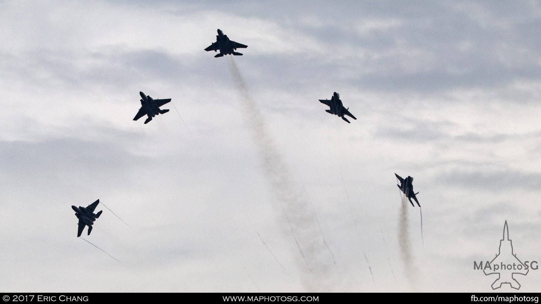 A salute to both nations bomb burst performed by five RSAF F-15SGs