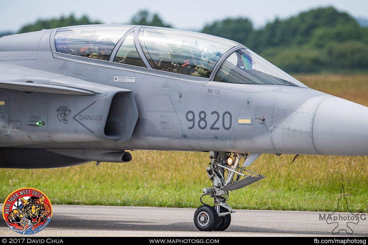 Czech Air Force 211 Taktcká Letka JAS-39D Gripen (9820)