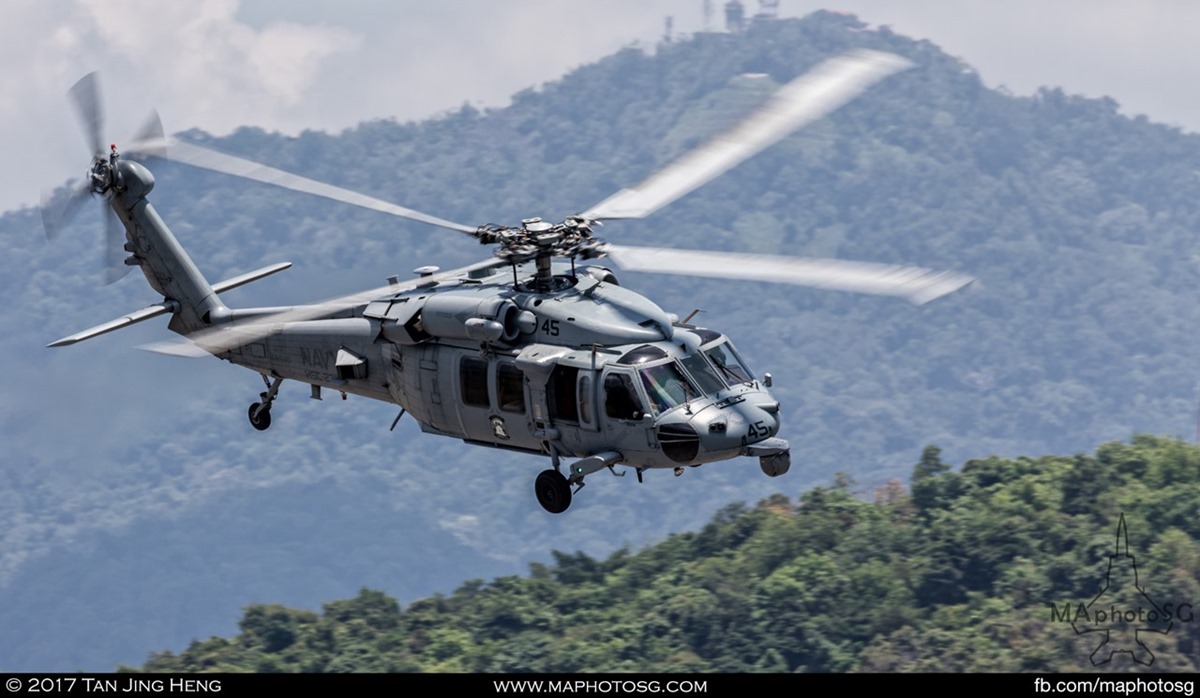 USN Seahwak departs LIMA 2017