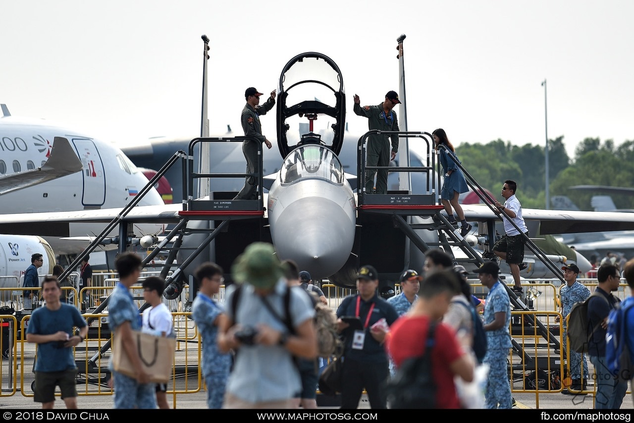 Aircrew of the RSAF F-15SG welcomes visitors