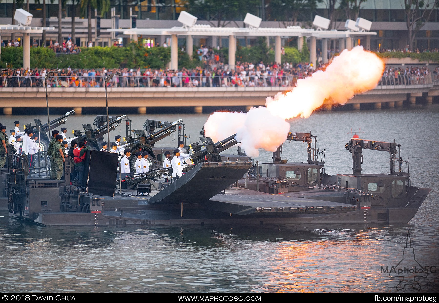 22. Traditional 21-gun salute by 25 pounder howitzers.