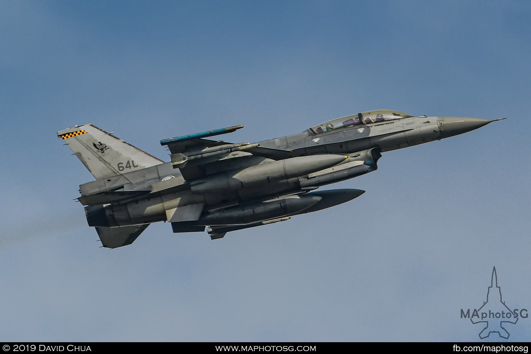 143 SQN F-16D (640)