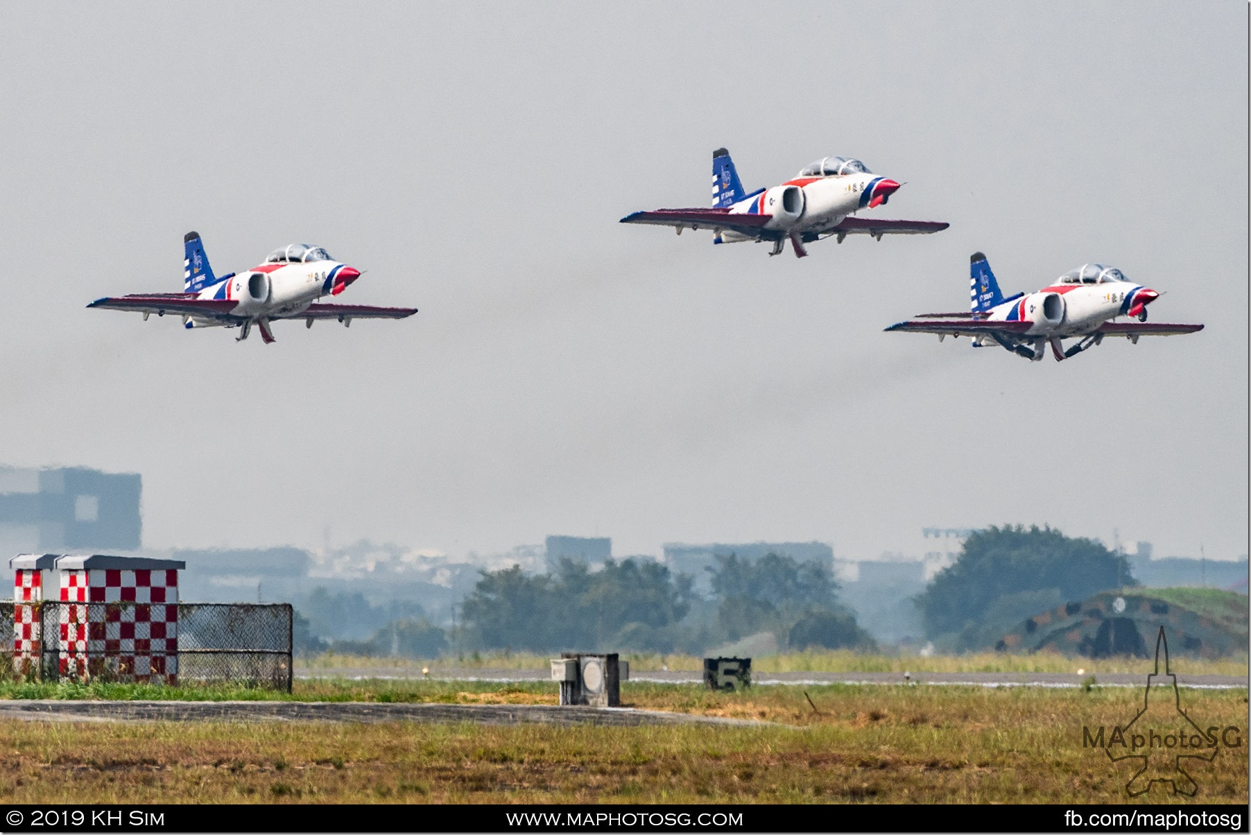 ROCAF Thunder Tiger Aerobatics Team (雷虎特技小組)