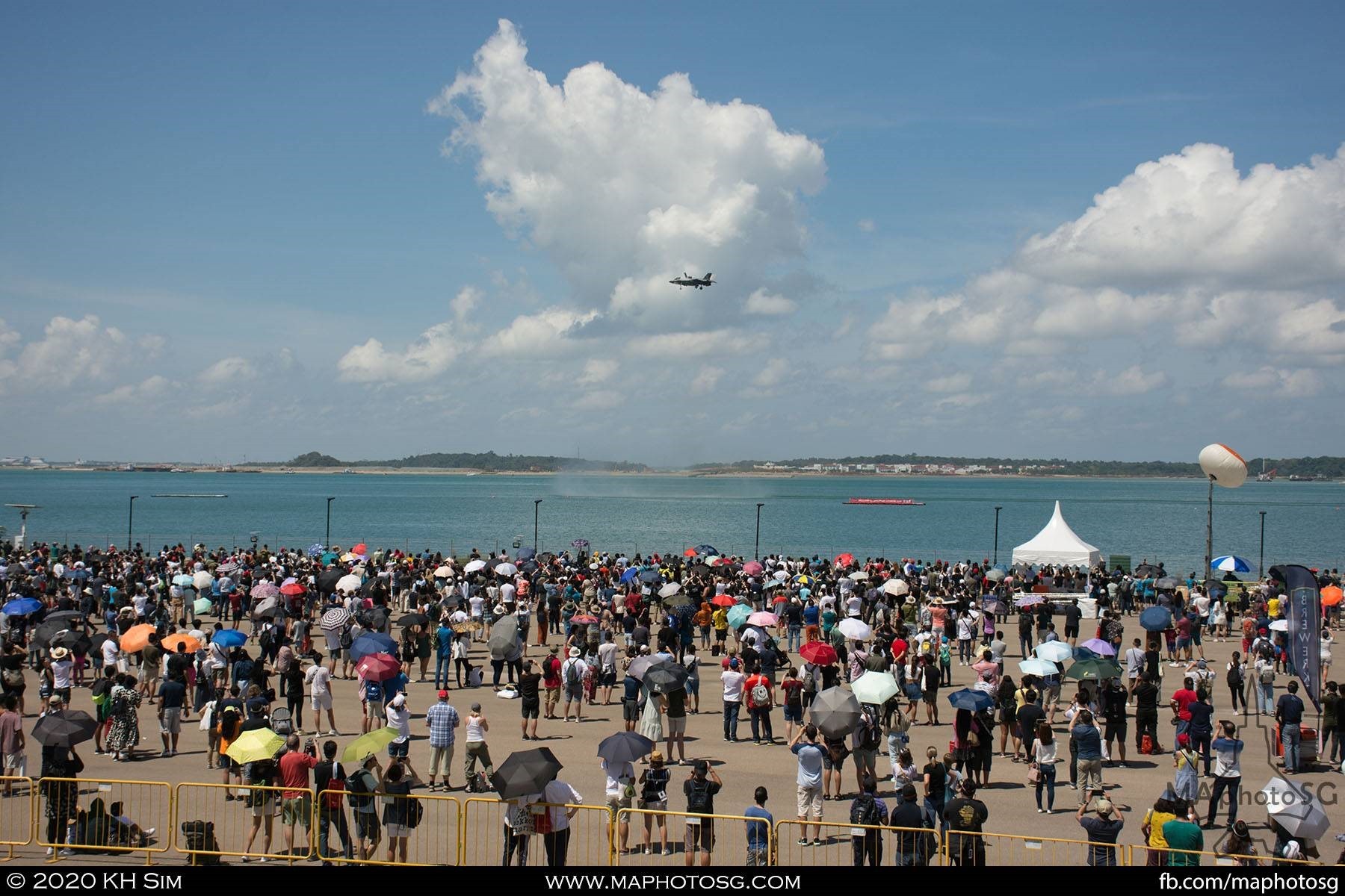 USMC F-35B Lightning II hovering demonstration