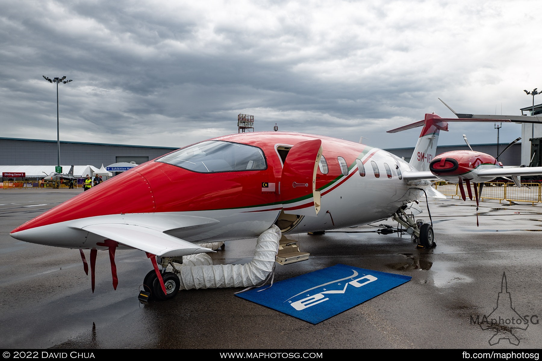 A kind of unique aircraft this Piaggio P.180 Avanti