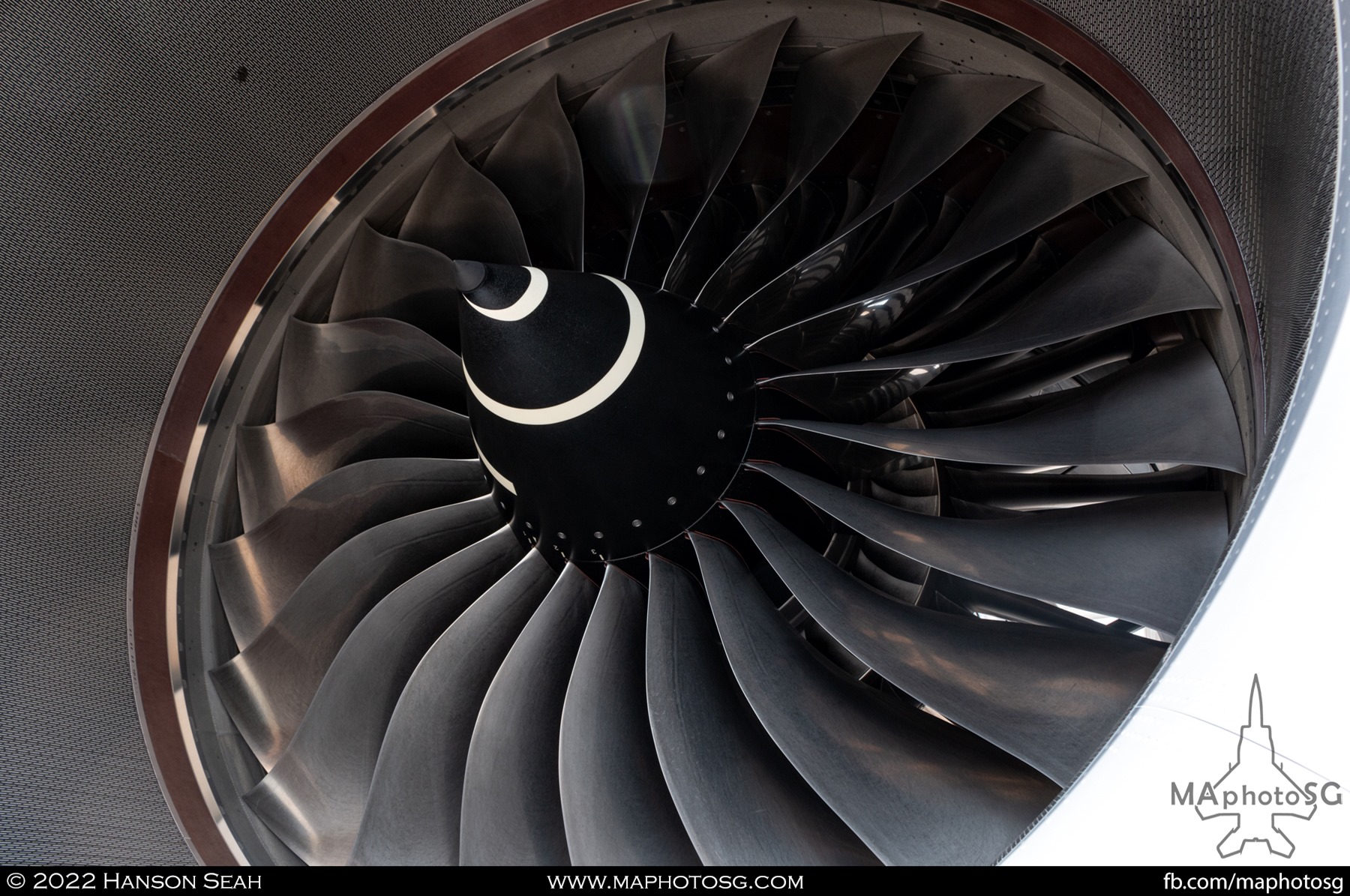 Trent XWB engine of SQ's A350