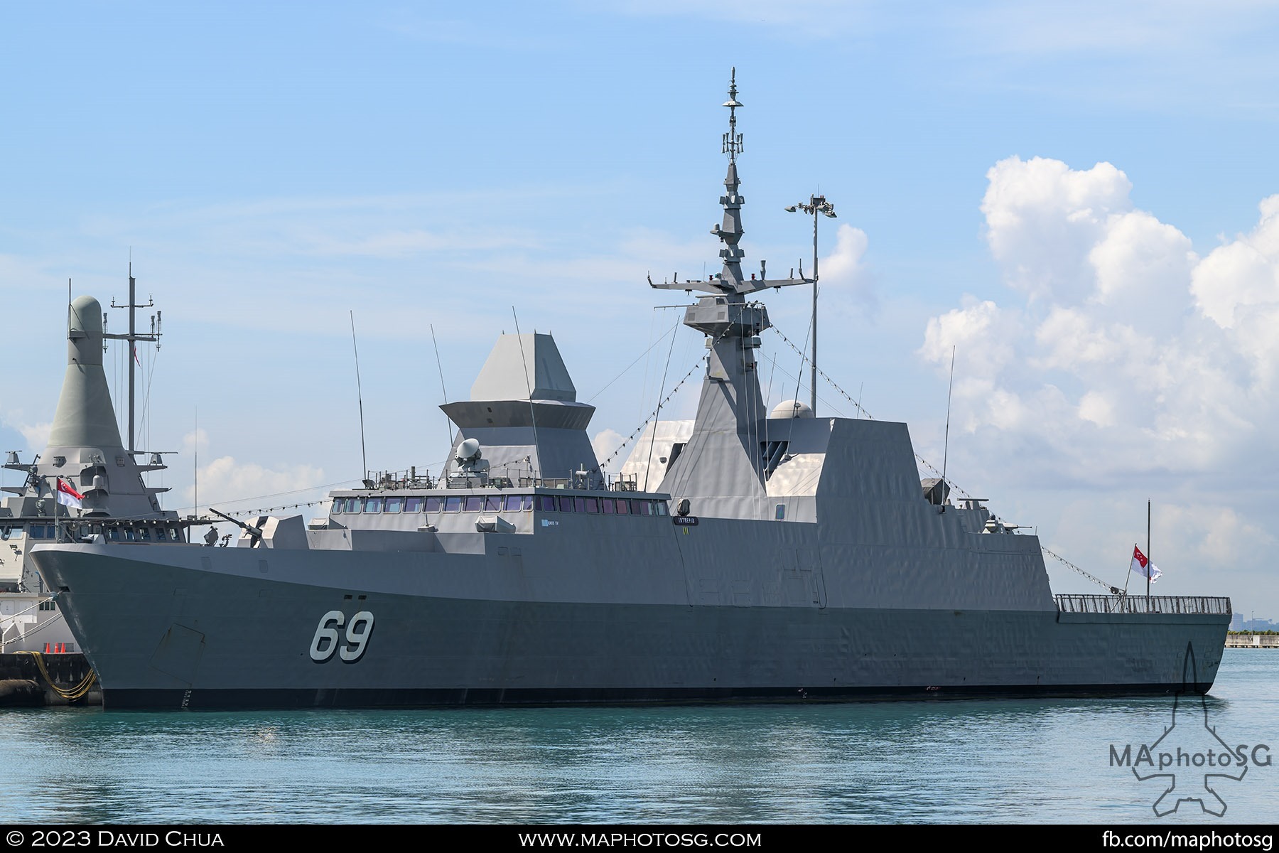 RSS Intrepid (69). Formidable-class stealth frigate of the Republic of Singapore Navy.