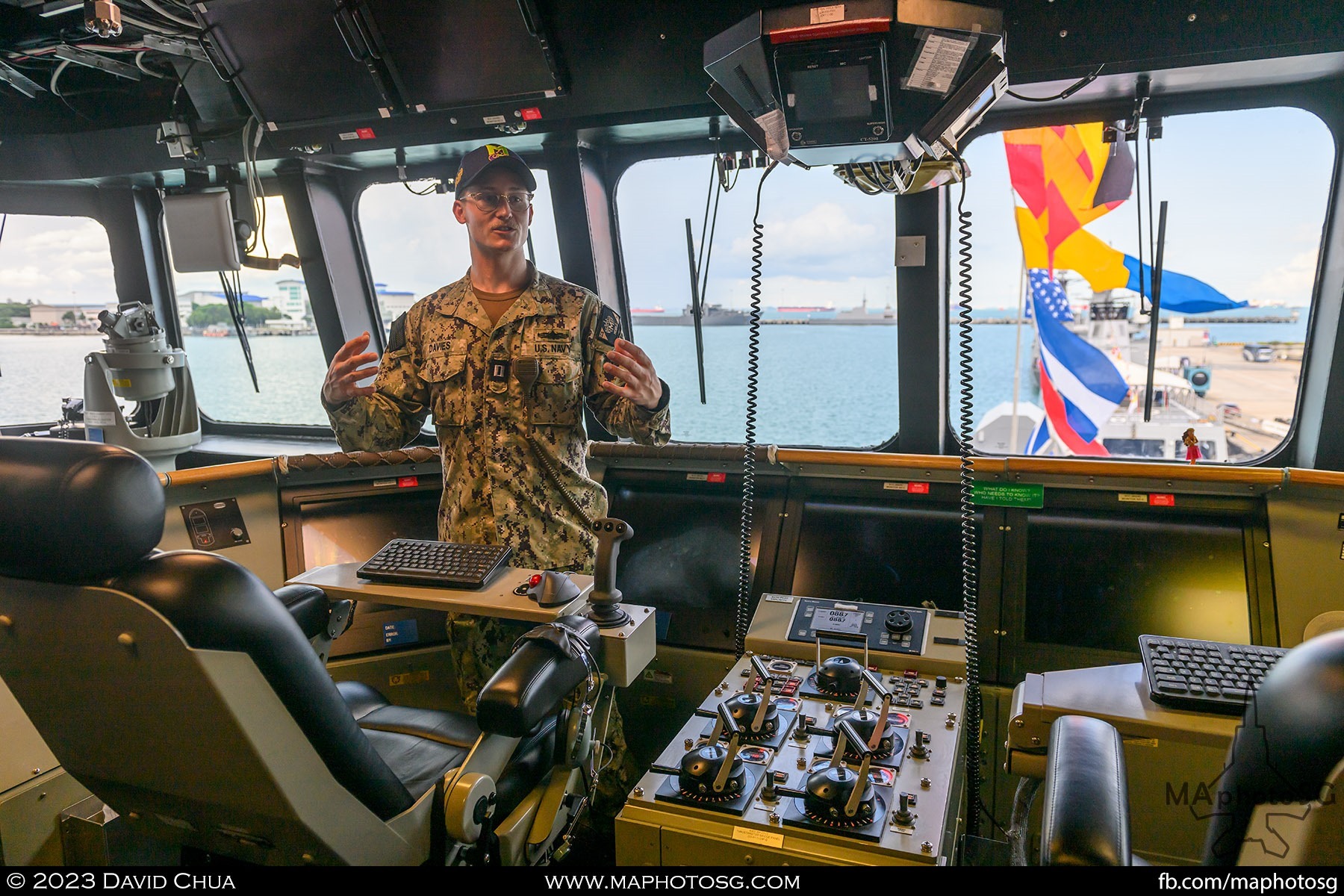 Navigator gives a tour of the brdige on the USS Mobile (LCS 26)
